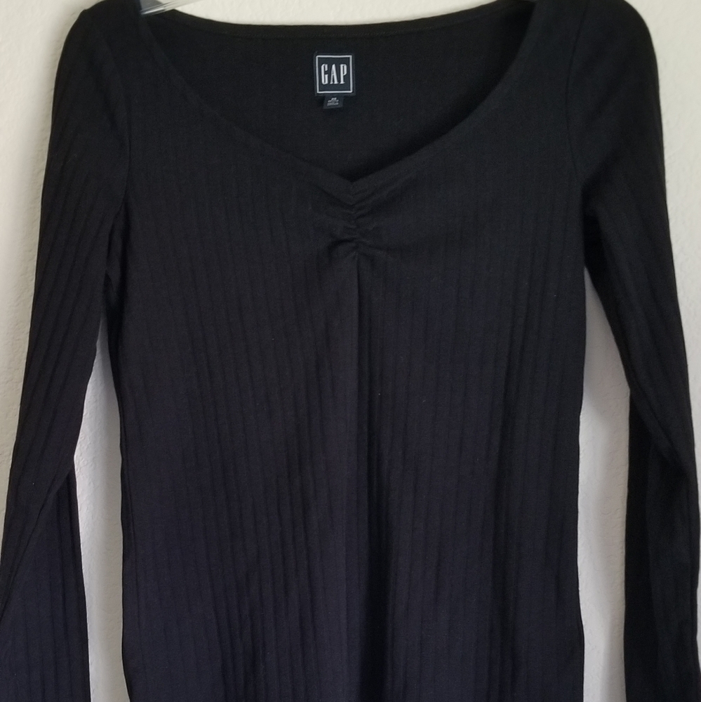 Gap Top